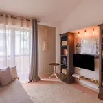 Casa La Rocca أولبيا