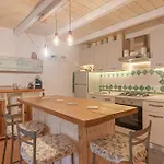 Apartman Casa La Rocca *