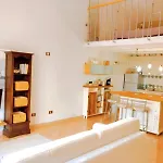 Casa La Rocca شقة *
